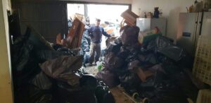 איך לפנות דירת אגרן כפייתי מוזנחת בבטחה - עשה זאת בעצמך